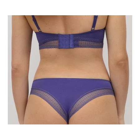 Culotte brésilienne détail dentelle marine