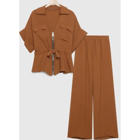 Jacket and pants set