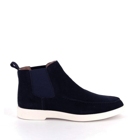Suede ankle boot